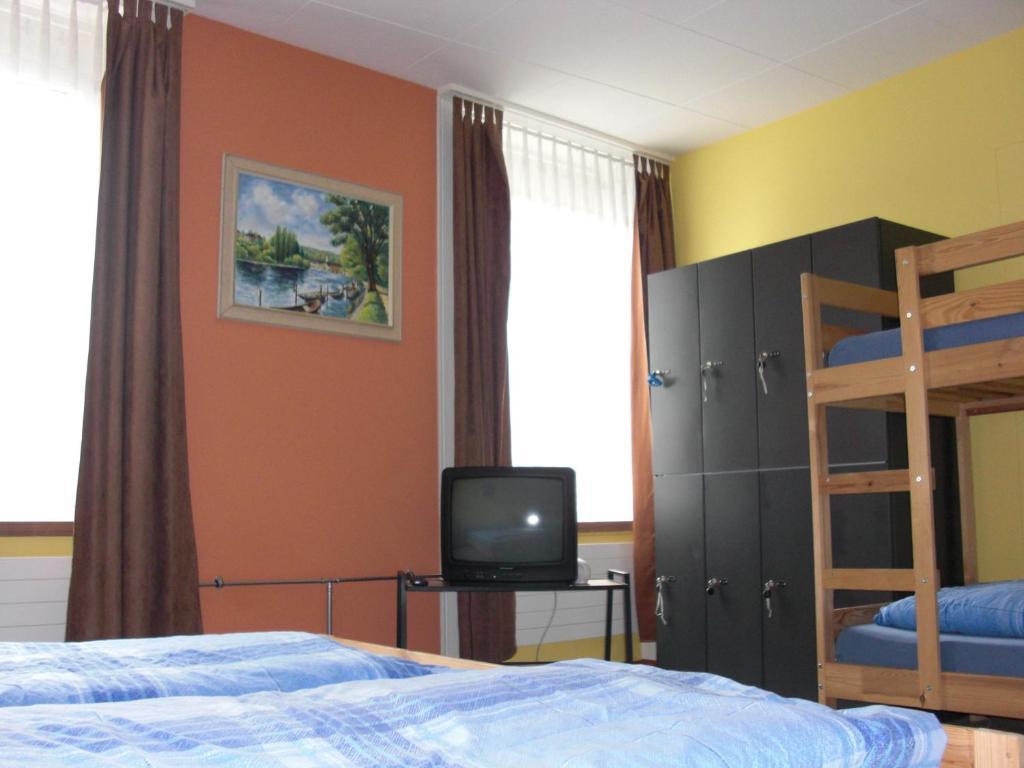 Back-Packer Federnhut Hostel Шафхаузен Стая снимка