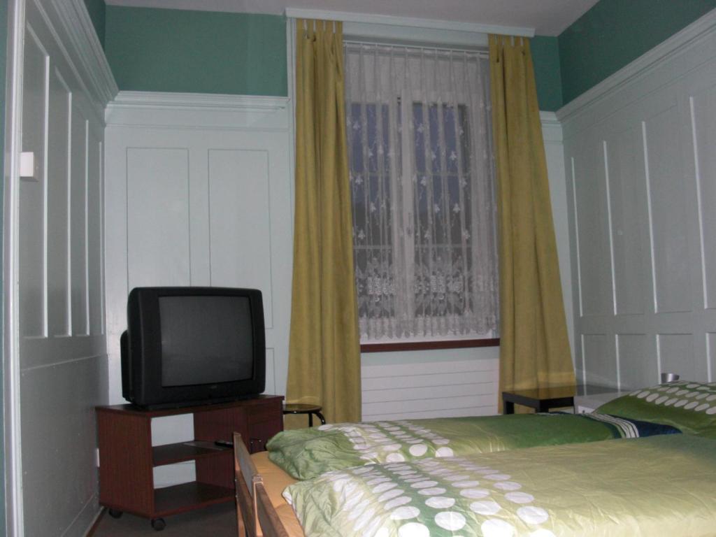 Back-Packer Federnhut Hostel Шафхаузен Екстериор снимка